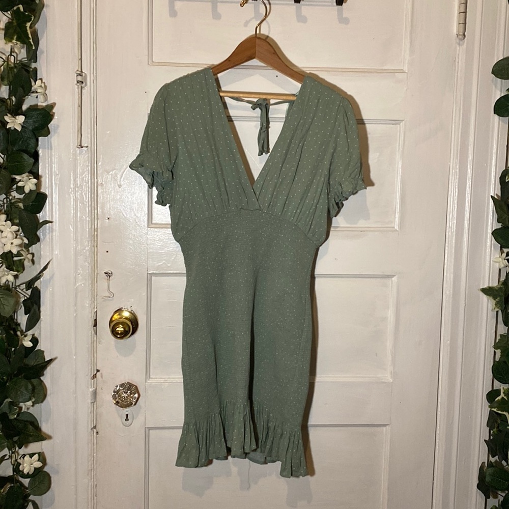 V Neck Mint Polka Dot Body Fitting Dress🍈